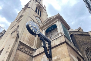 London: Charles Dickens Walking Tour for Small Groups
