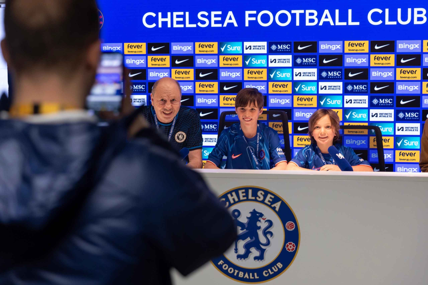 ロンドンチェルシーFCミュージアムとスタンフォード・ブリッジ・クラシック・ツアー