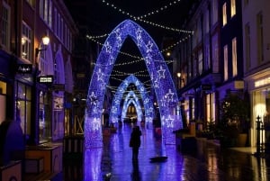 London: Privat tur med julbelysning med ikonisk London-taxi