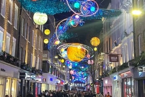 London: Privat tur med julbelysning med ikonisk London-taxi