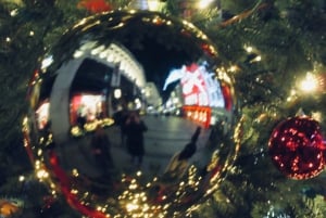 London: Privat tur med julbelysning med ikonisk London-taxi