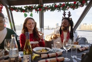 Лондон: Круиз с обедом и рождественской вечеринкой