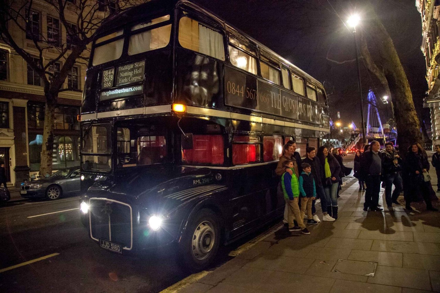 London: Komedi Skräck Spöktur på en buss