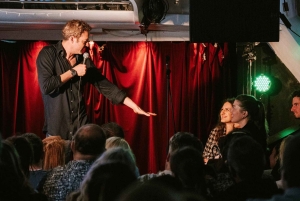 Londres : Comédie noire sur l'emblématique péniche de Battersea