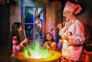 London: DreamWorks Shrek's Adventure Tour