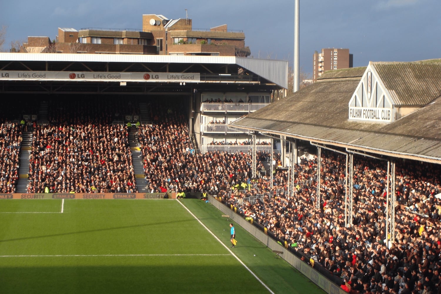 Londra: partita di calcio del Fulham FC al Craven Cottage