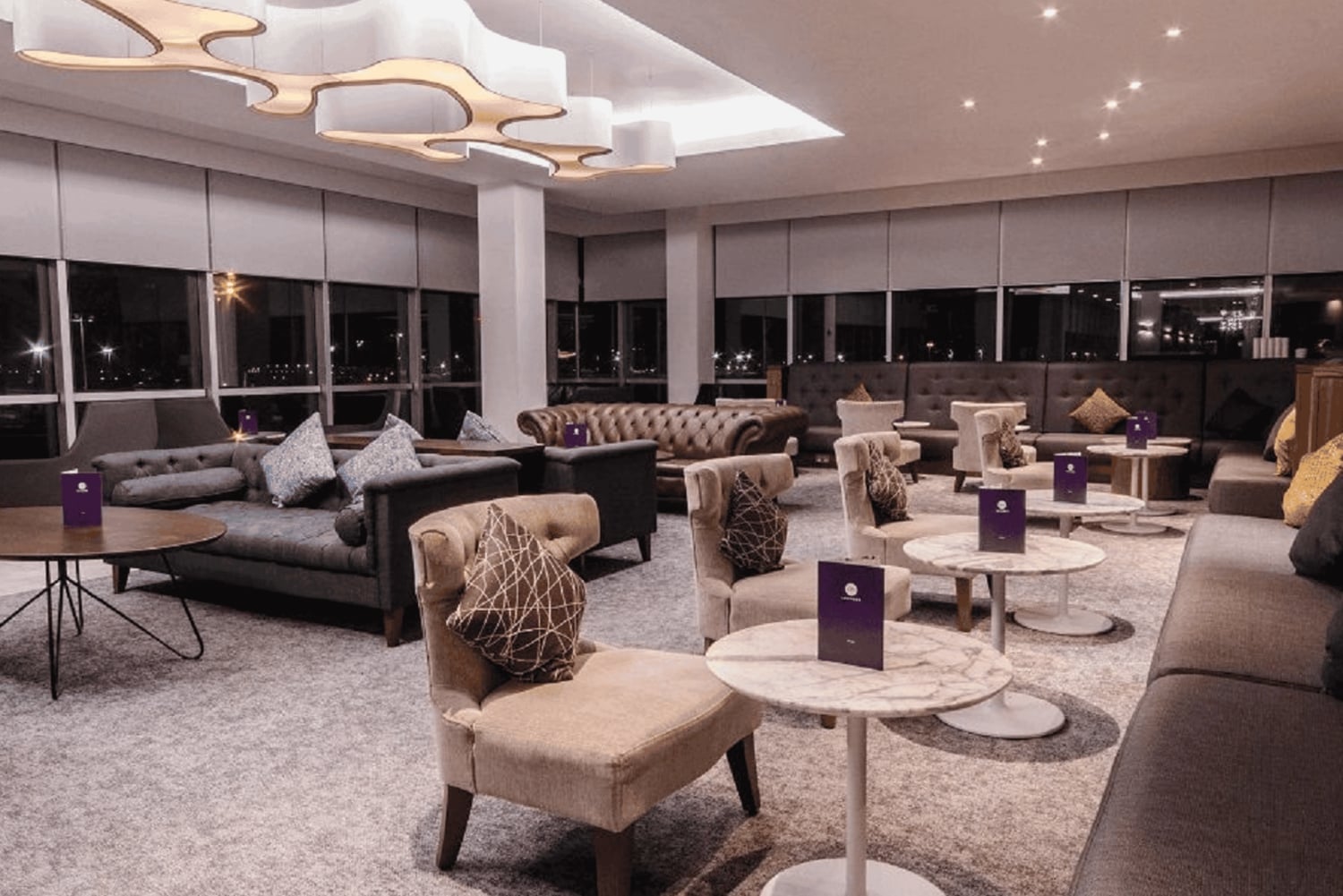 London: Flughafen Gatwick Nr. 1 Zugang zu Gatwick