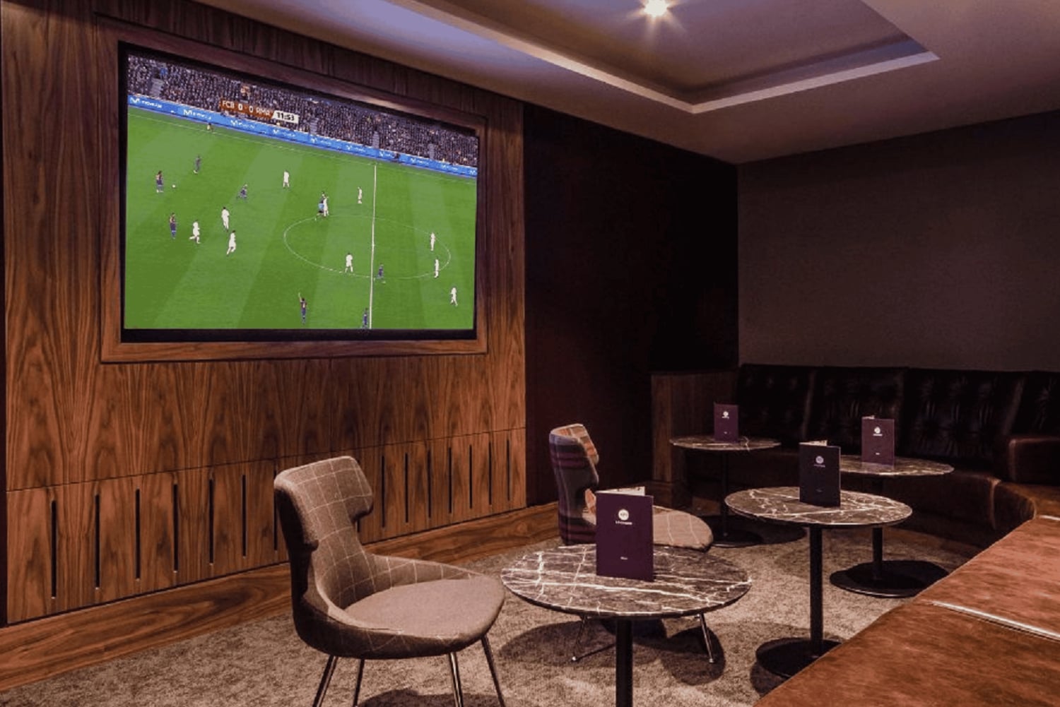 London: Flughafen Gatwick Nr. 1 Zugang zu Gatwick