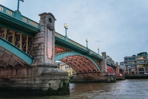 Londyn: Ghost Walk i przejażdżka łodzią po Tamizie