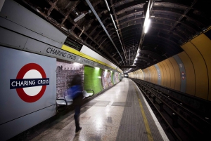 Londres: Visita guiada a la estación de metro oculta de Charing Cross