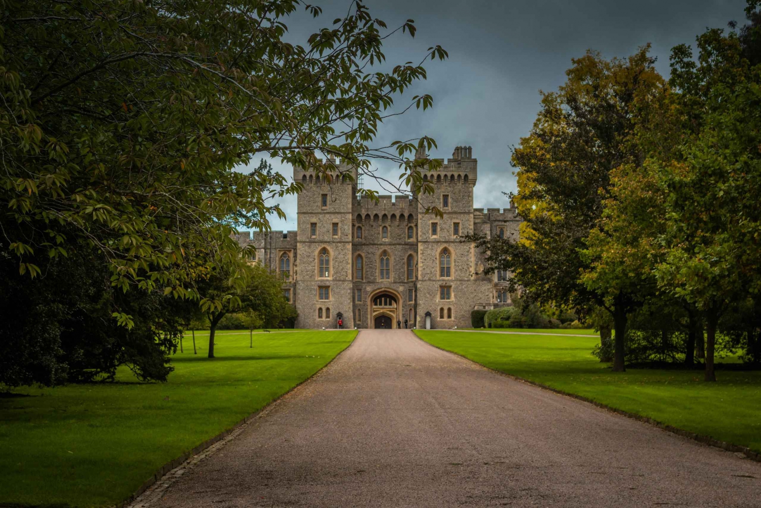 London: Guided tour of Windsor & Castle - Sedan