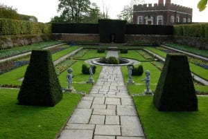 London Half-Day Private Chauffeur Driven Tour