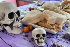 Londen: Halloween Afternoon Tea Bus