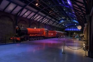 Lontoo: Harry Potter Warner Bros. Studio Tour kuljetuksella