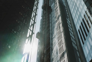 ロンドン：街の隠れた秘密を巡るガイド付きウォーキングツアー