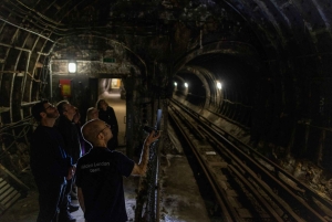 Londres: Recorrido oculto en metro por los andenes secretos de Holborn