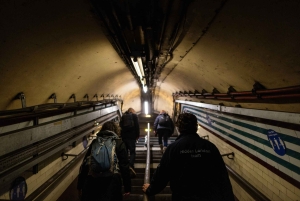 Londres: Recorrido oculto en metro por los andenes secretos de Holborn