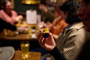 London: Historic Pubs Traditional Food Walking Tour