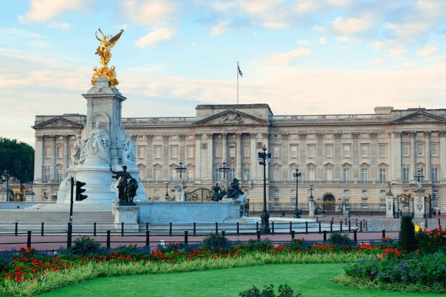 London: Historical Walking Tour in Westminster with an APP