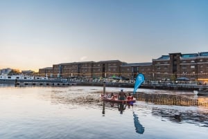 Londyn: historyczny rejs po dokach z przewodnikiem po wannie z hydromasażem