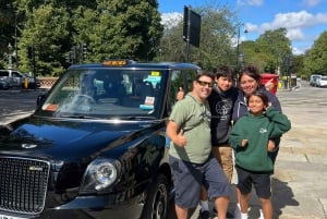 London: Iconic London Taxi Tour - Private 3 hour tour