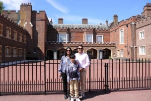 London: Iconic London Taxi Tour - Private 3 hour tour