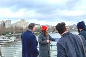 ロンドン：ジェームズ・ボンドとスパイのウォーキングツアー