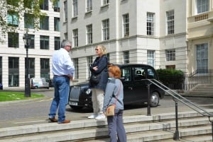 London: James Bond-innspillingsturer med Black Taxi