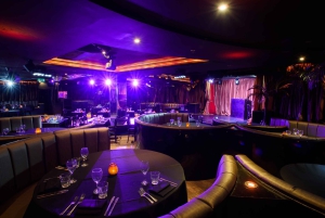 ロンドン：カバレット・エクスポゼ