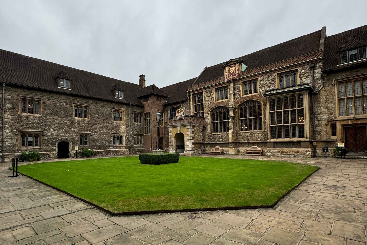 London: Medieval Tales and Martyrs Walking Tour