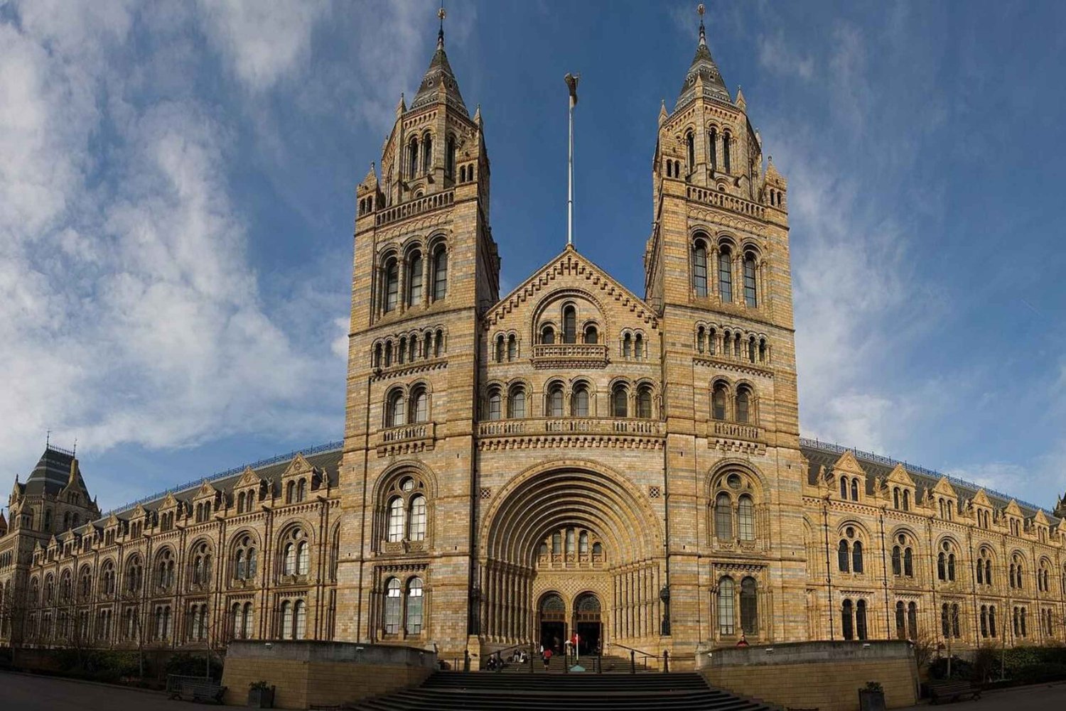 London: Guidet tur i Natural History Museum