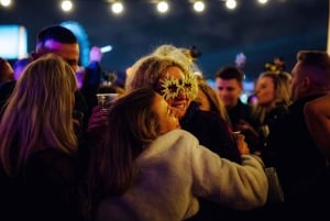 Londra: festa di Capodanno in barca con vista sui fuochi d'artificio