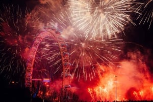 Londra: festa di Capodanno in barca con vista sui fuochi d'artificio