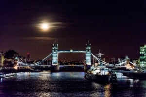 London: Sightseeingtur nattetid med öppen toppbuss