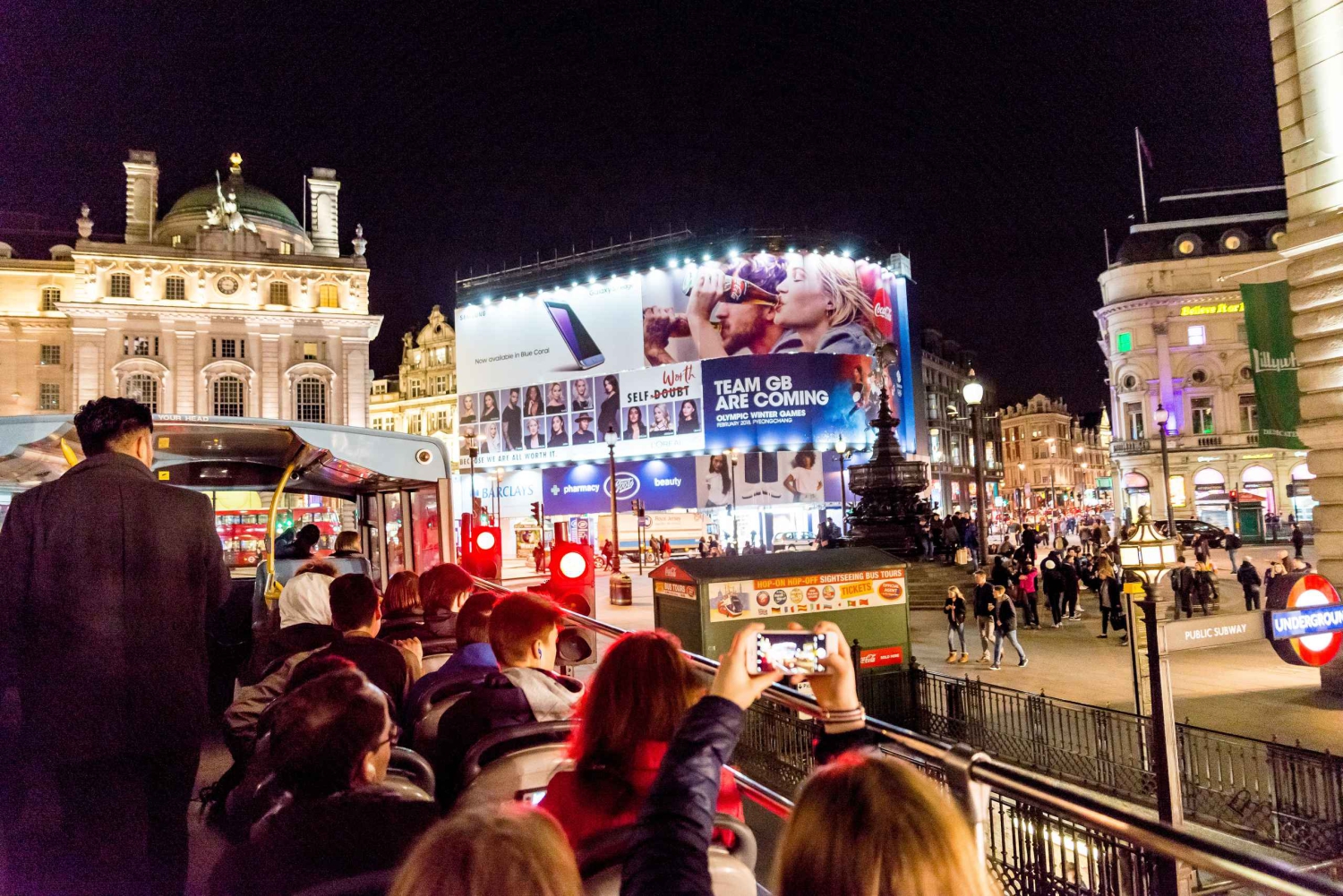 Londres: tour nocturno turístico en autobús descapotable con guía en vivo
