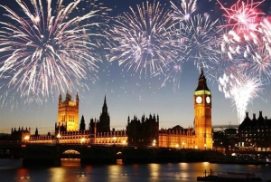 ロンドントーマス・ドゲット号で行くNYEテムズ花火クルーズ