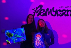 London: Malen und Trinken im Dunkeln mit unbegrenzten Getränken