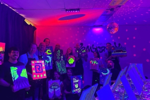 London: Malen und Trinken im Dunkeln mit unbegrenzten Getränken