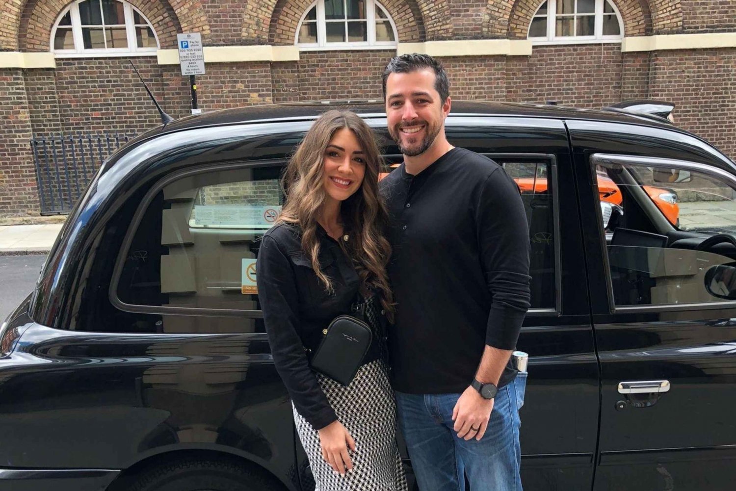 London: Instagram Photos Black Cab Tour with Hotel Pick Up