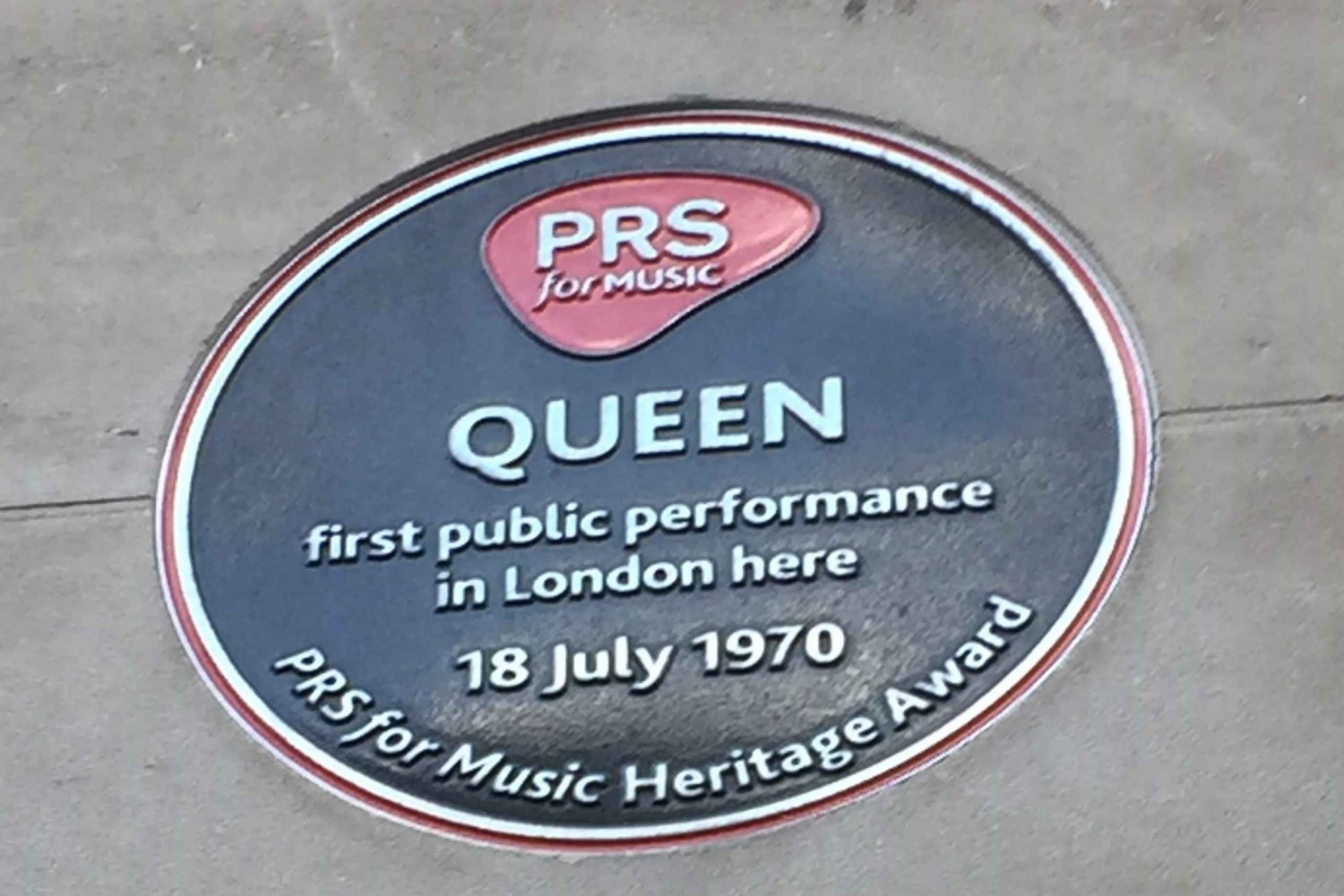 London: Queen & Freddie Mercury Exploration Game