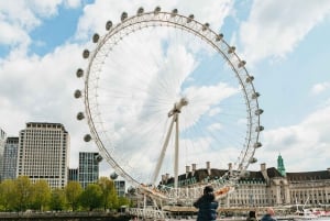 Londres : Croisière touristique avec embarquement et débarquement sur la Tamise