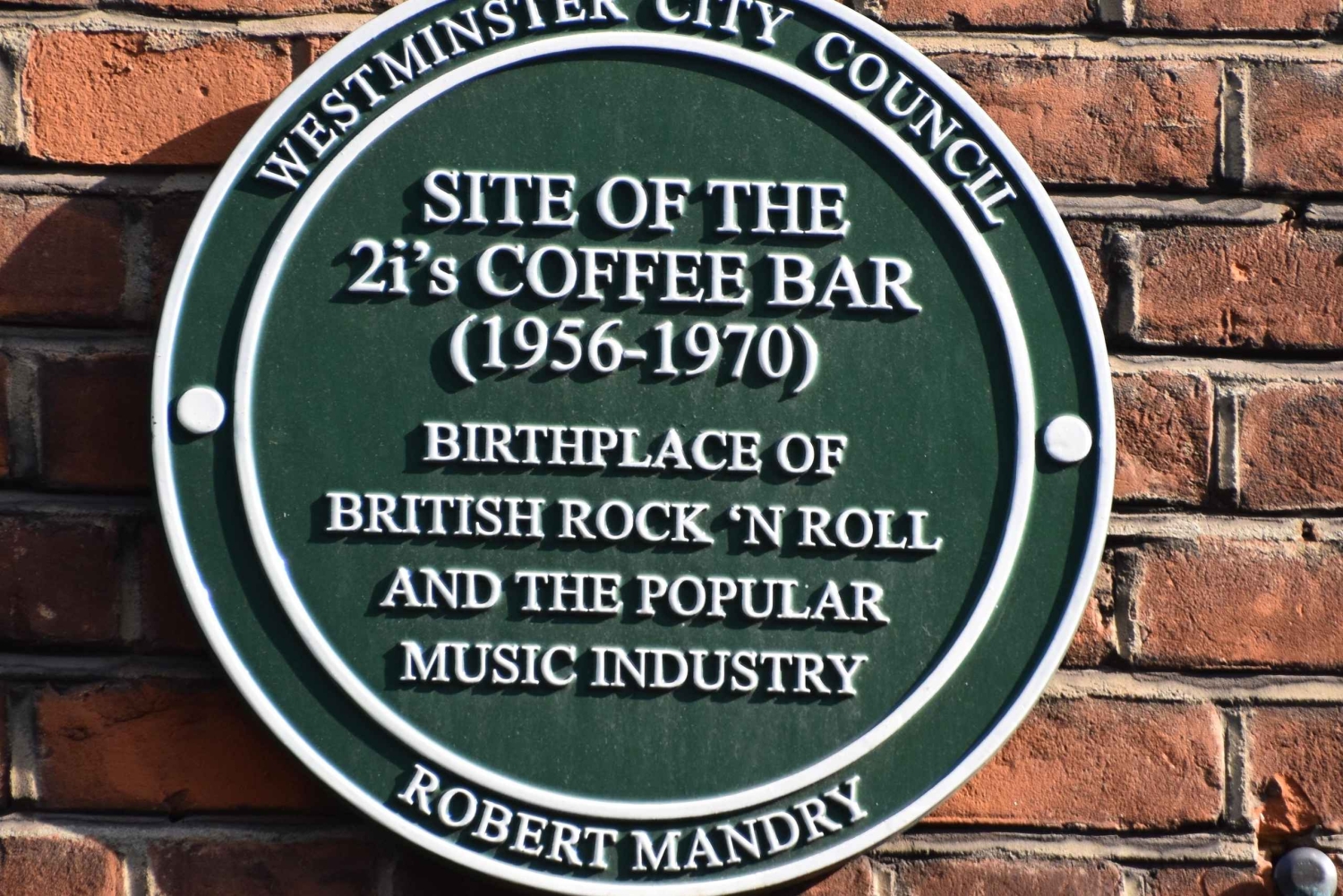 London: Rock 'n' Roll History Private Walking Tour