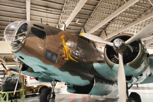 London Royal Air Force (RAF) Aircraft Museum mit dem Auto