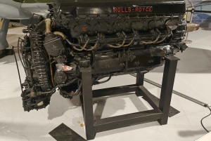 London Royal Air Force (RAF) Aircraft Museum mit dem Auto