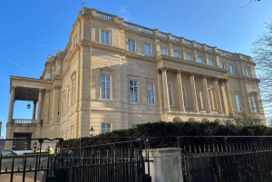 Londres : Visite à pied de la famille royale et de la relève de la garde