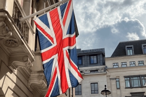 London: Royal Historic Pubs Walking Tour