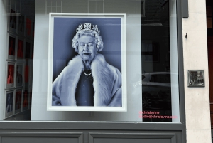 London: Royal Historic Pubs Walking Tour