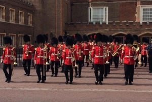 Londres: ¡Ve más de 30 lugares de interés! Guía local divertido (tour privado)