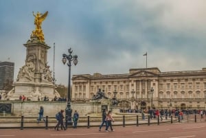 Lontoo: Buckinghamin palatsin itseopastettu mysteerikierros (ENG)