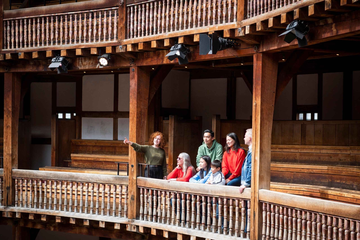 ロンドン：シェイクスピア・グローブ座ガイドツアー